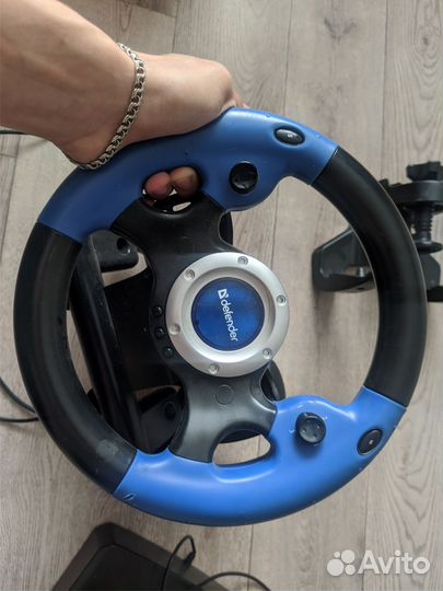 Игровой руль defender