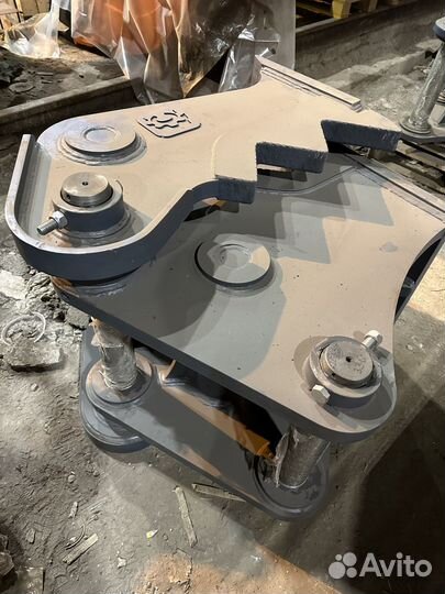 Крашер механический для экскаватора Hyundai