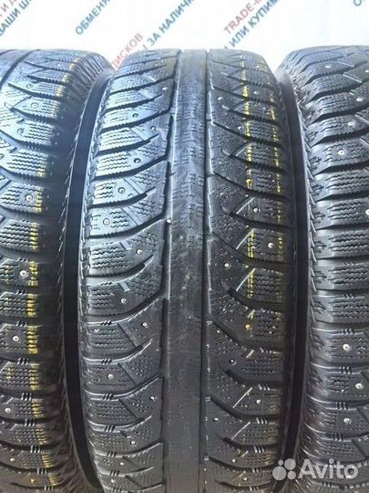 Bridgestone Ice Cruiser 7000 225/65 R17 104H