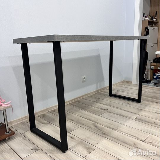 Кухонный барный стол