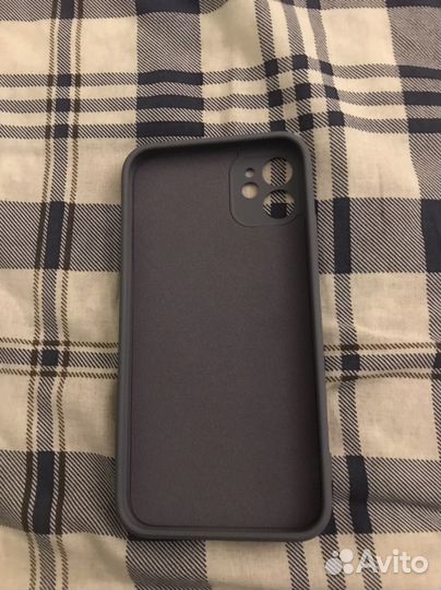 Чехол на iPhone 11