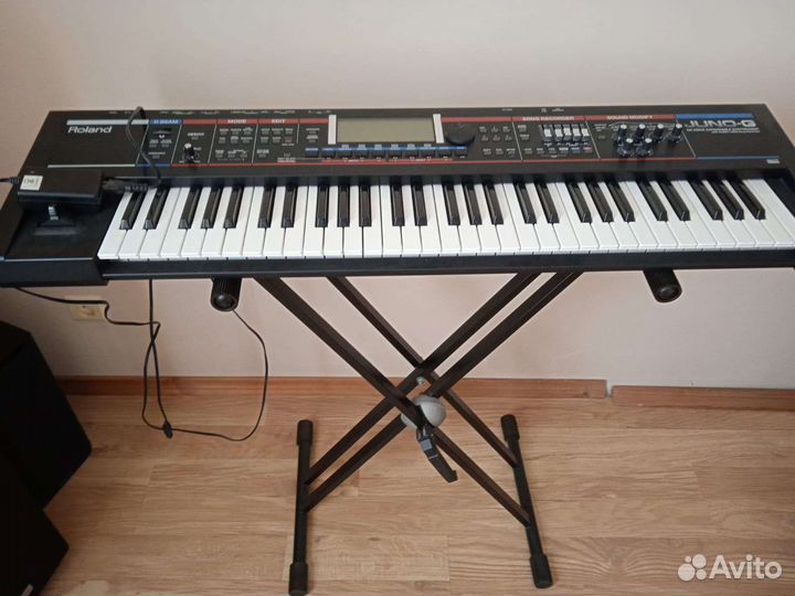 Синтезатор rolland juno G