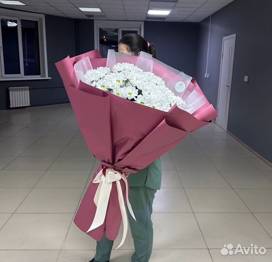 Гигант из ромашек
