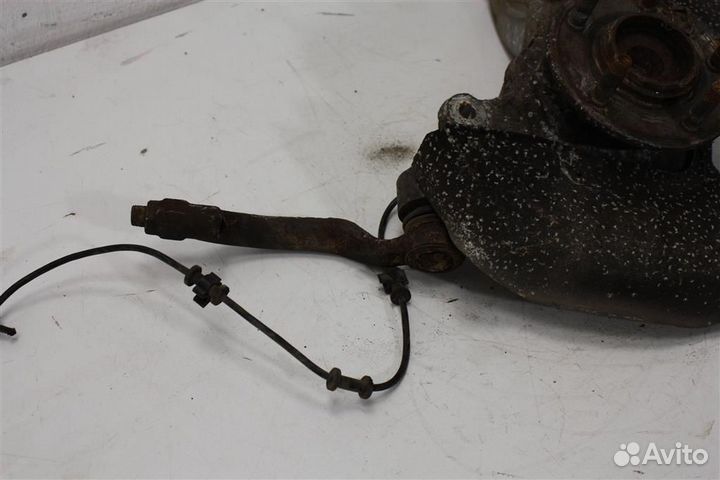 Кулак поворотный передний правый Jaguar XF 2011