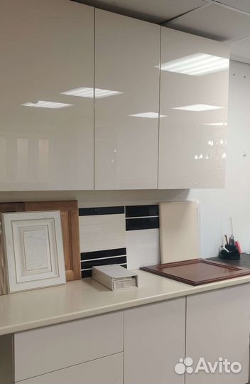 Кухня выставочный образец