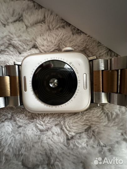 Apple Watch SE (2nd Gen), 40mm