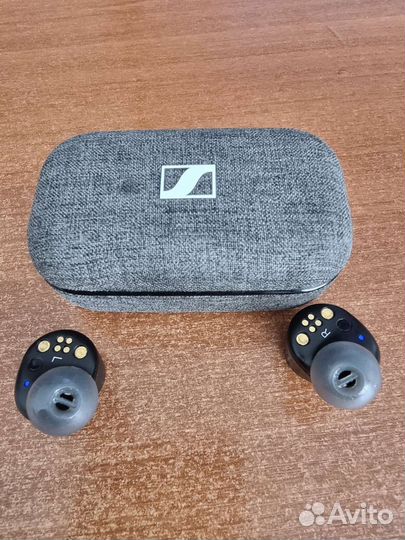 Беспроводные наушники Sennheiser Momentum 2