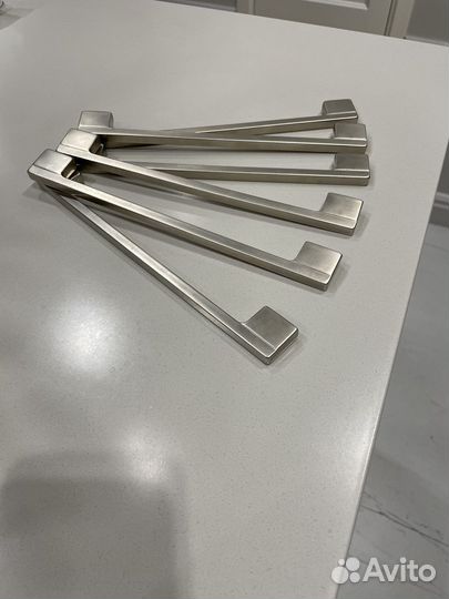 Мебельные ручки италия