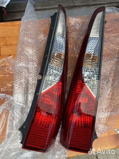 Mitsubishi lancer 9 универсал фонари задние