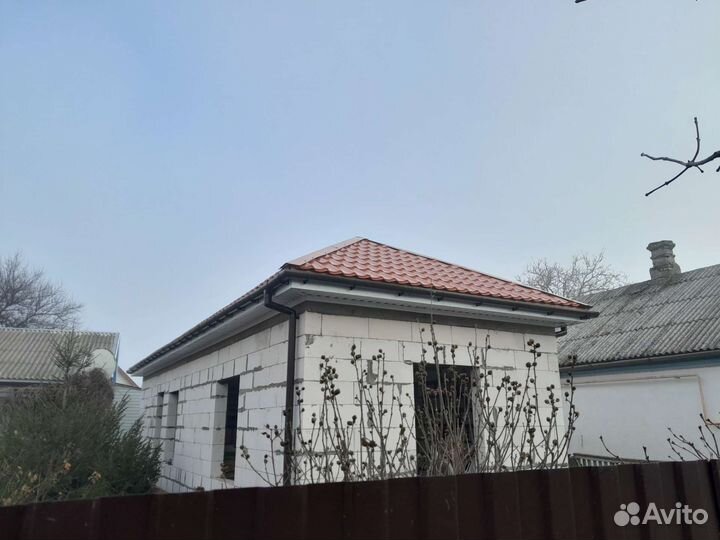 Бригада строителей