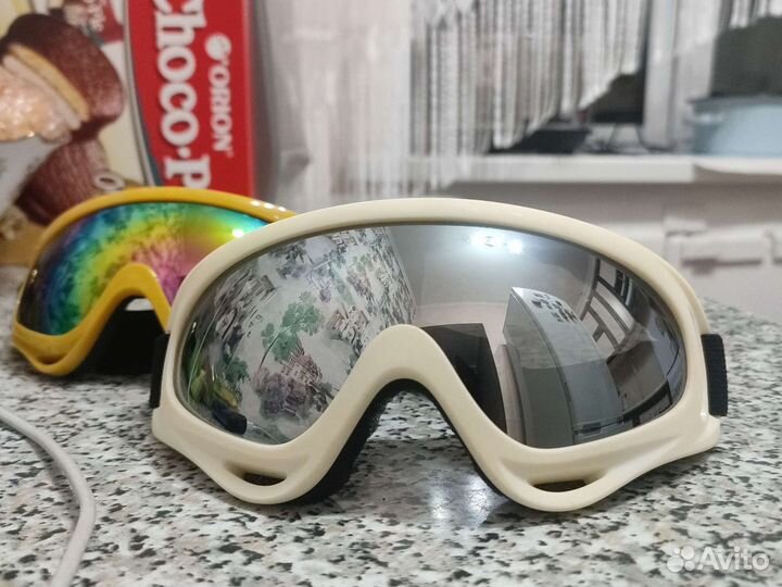 Горнолыжные очки для сноуборда