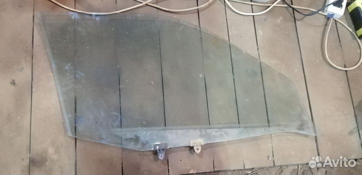Стекла на nissan primera п 11