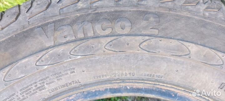 Continental Vanco 2 215/65 R15C 104T