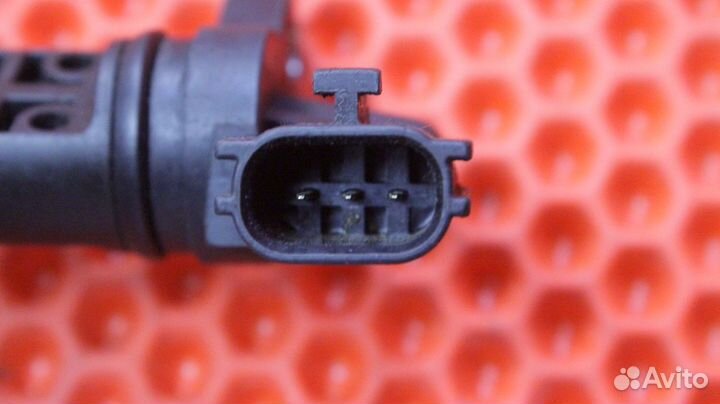 Датчик распредвала Nissan Cefiro GF-A33 VQ20DE A29