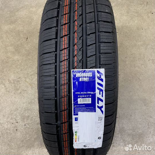 Hifly Vigorous HT-601 215/60 R17 96H