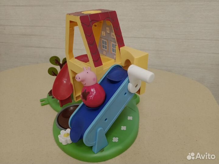 Игровая площадка Пеппы-неваляшки
