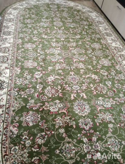 Ковер шерстяной новый