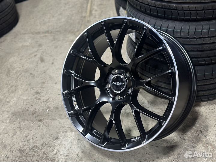 R19 5x114,3 Rays Volk Racing G16 MB/P