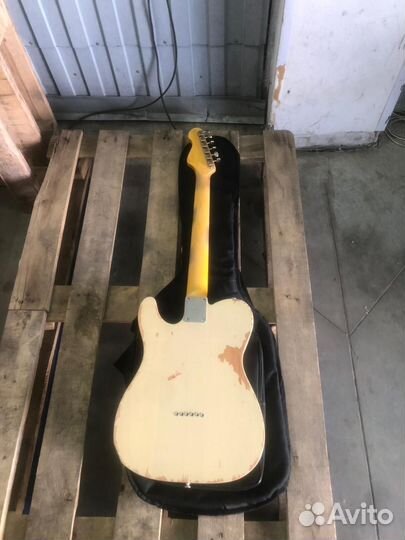 Электро гитара Vintage icon v62