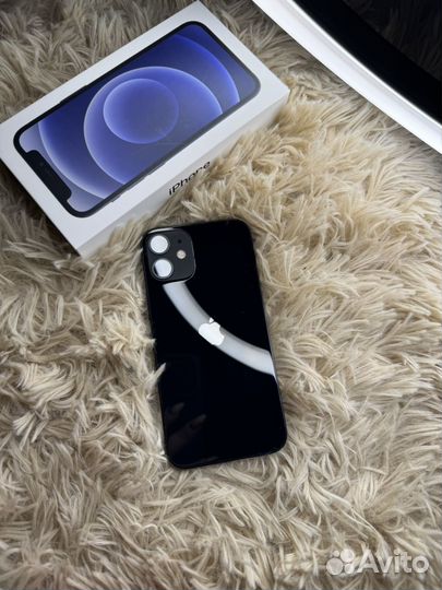 iPhone 12 mini, 64 ГБ