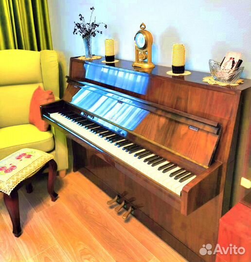 Пианино Petrof б/у