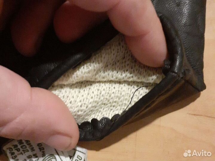 Перчатки женские кожаные новые