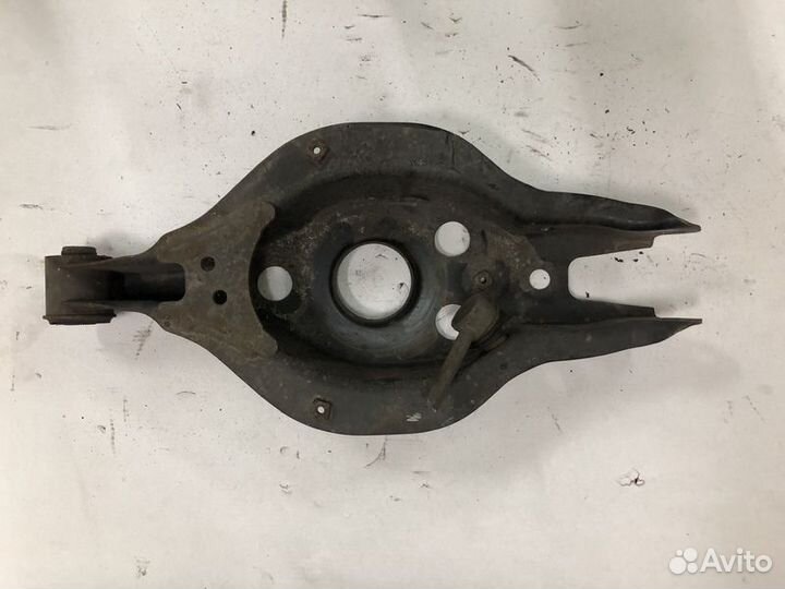 Рычаг задний Lexus IS