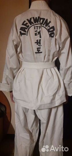 Кимоно для тхэквондо 140