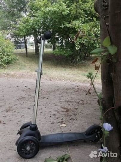 Самокат детский трехколесный