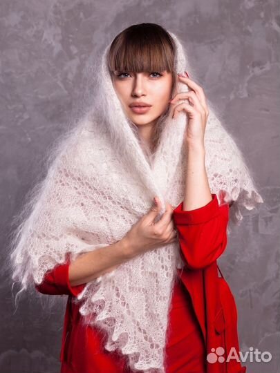 Платок пуховый белый, шаль, ручная работа