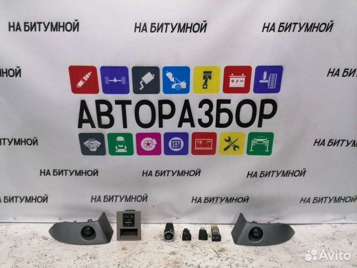 Кнопки салонные Toyota Rav4 XA30