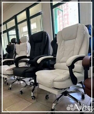 Компьютерное офисное кресло новое