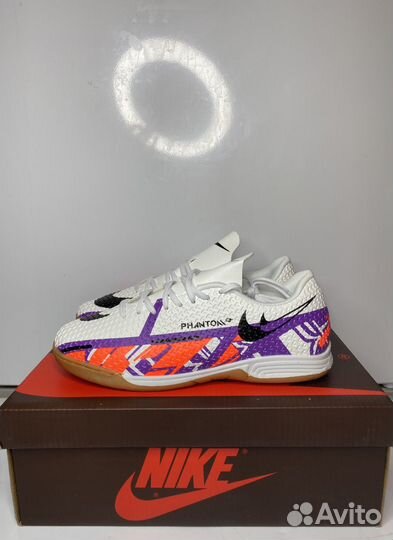 Футзалки новые