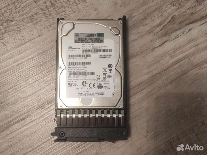 Жесткий диск SAS SATA 2.5 SFF Lenovo, HPE