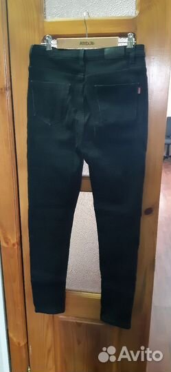 Джинсы женские