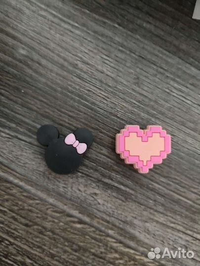 Значки для крокс