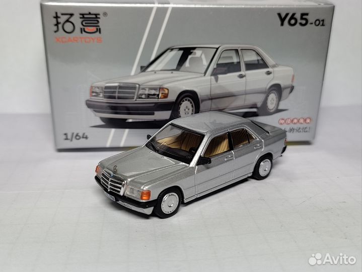 Модель 1:64 Mercedes Benz 190