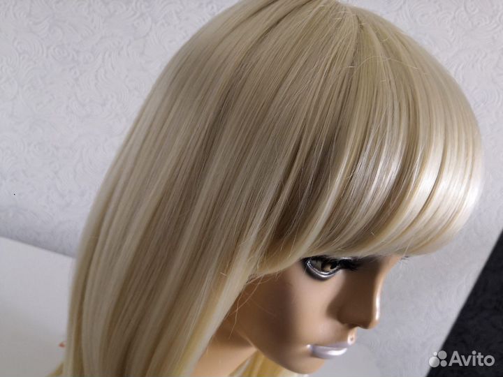 Парик каре блонд