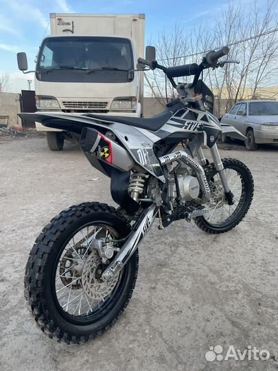 Питбайк Regulmoto