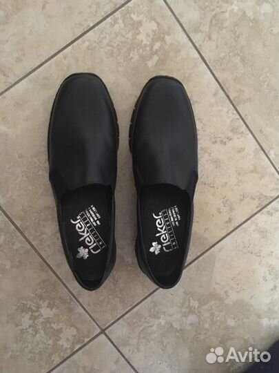 Туфли новые женские темно-синего цвета Rieker р38