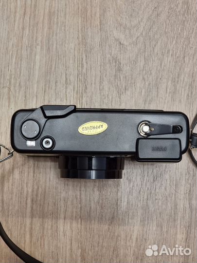 Отличный плёночный фотоаппарат Yashika MF-2