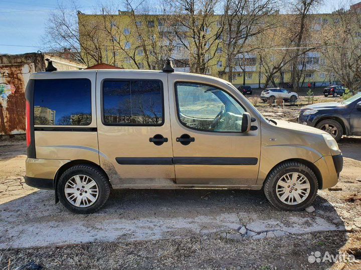 FIAT Doblo 1.4 МТ, 2011, 299 600 км