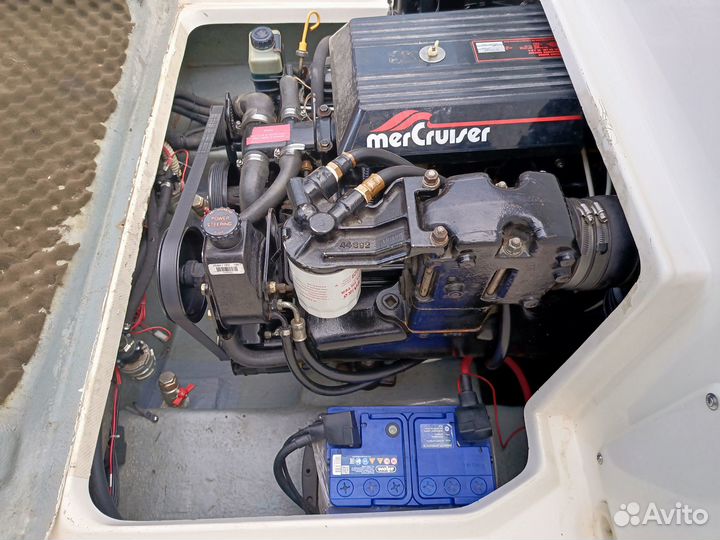 Каютный катер SeaRay