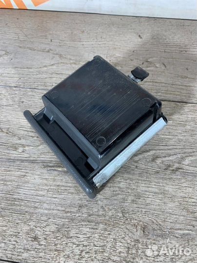 Пепельница передняя Mitsubishi-Мицубиси Colt (CJ)