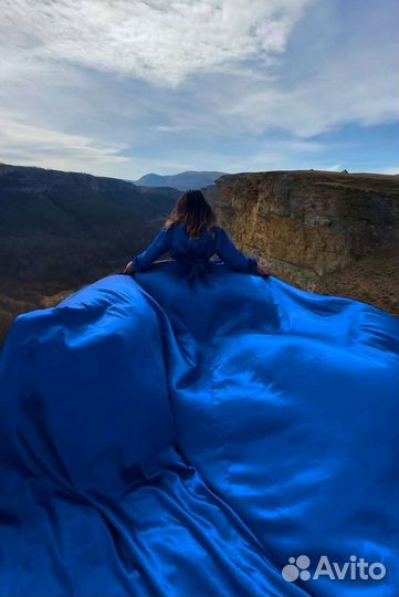 Летящее платье со шлейфом для фотосессии в аренду