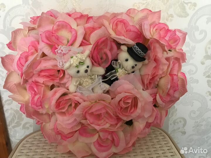 Свадебные украшения на автомобиль