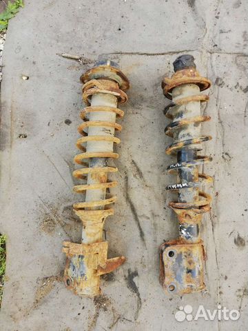 Амортизатор передний Митсубиси Паджеро Мини 2