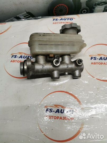 Главный тормозной цилиндр Hyundai Getz 1.4 G4EE