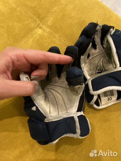 Краги хоккейные детские 9