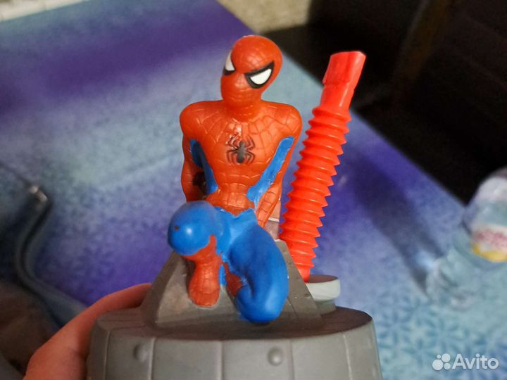 Стакан с трубочкой человекпаук